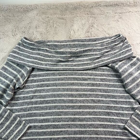 Lane Bryant Off Shoulder Sweater Womens Size 22/24 Grey Stripe Knit Comfort - Picture 3 of 8